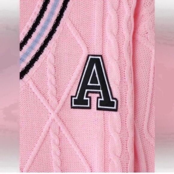 New Pink Striped Pattern Sweater size Small - Picture 14 of 15